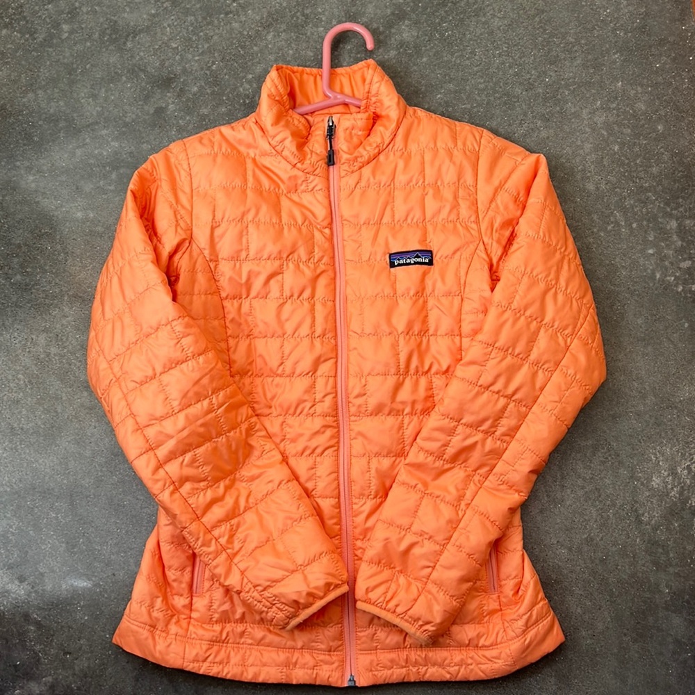 Women’s Patagonia nano puff XS